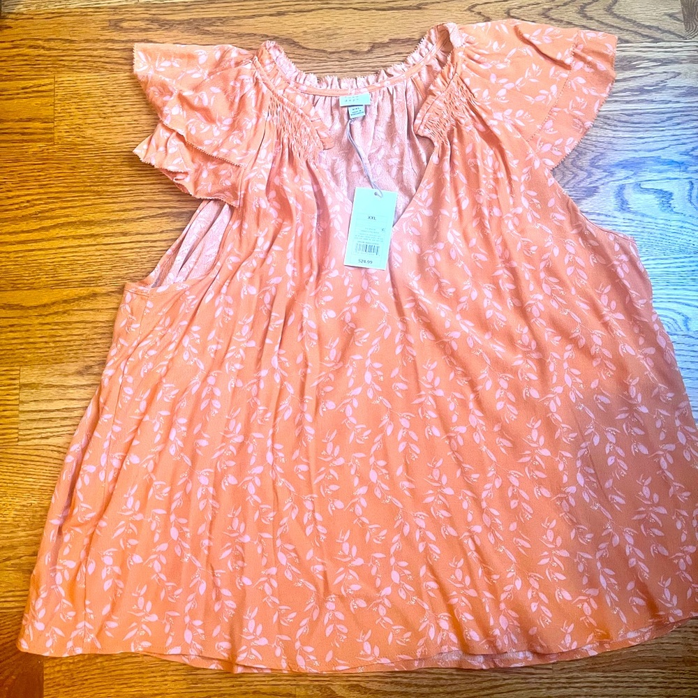 NWT Flutter Sleeve Blouse